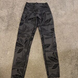 Aerie Charcoal and Black Leaf Pattern Leggings